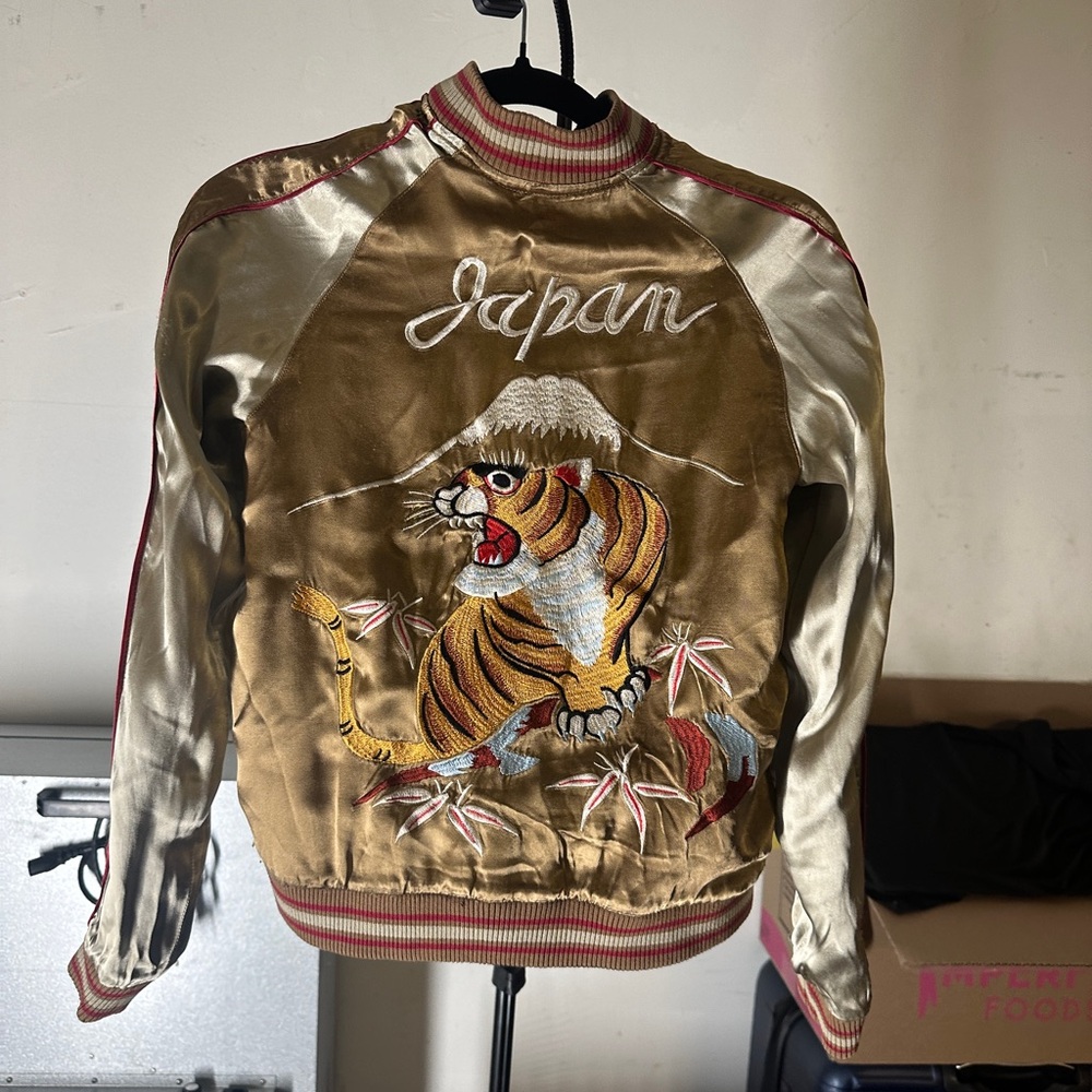 Japanese Sukajan Reversible Souvenir Jacket – Hand-Embroidered – Fits Size S